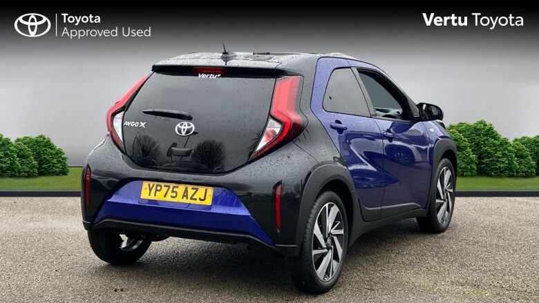 Toyota Aygo X 1.0 VVT-i Edge 5dr Petrol Hatchback
